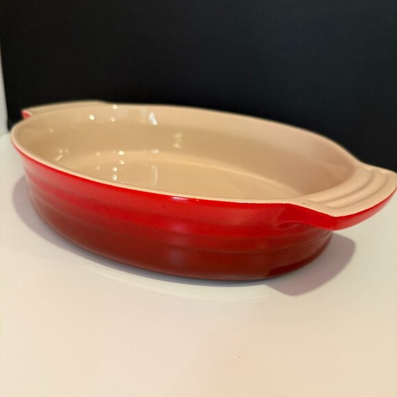 Le Creuset Red Cerise Ombre Oval Casserole Dish 12 inch - Picture 1 of 8